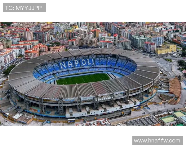 巴塞罗那与那不勒斯精彩对决赛果揭晓引发球迷热议